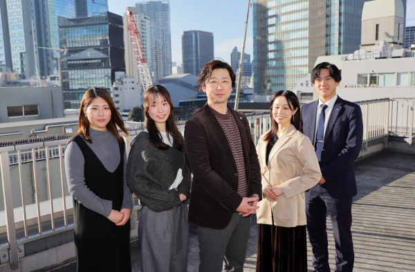 株式会社リレーションズ（集合写真）